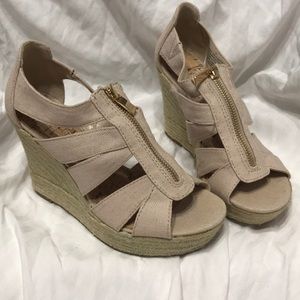 Tan wedges